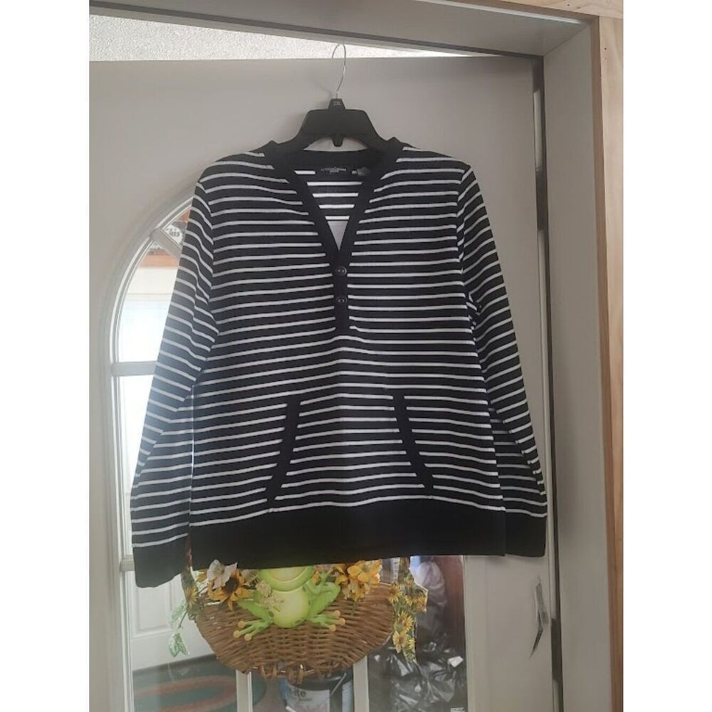 New Speculation Black White Striped Long Sleeve Knit Top Size Women's  Petite M